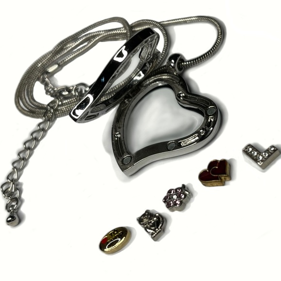 Floating Charms Heart Necklace - Picture 2 of 6